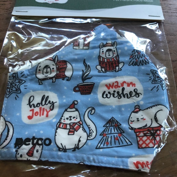 Holiday cheer face mask - Picture 2 of 3